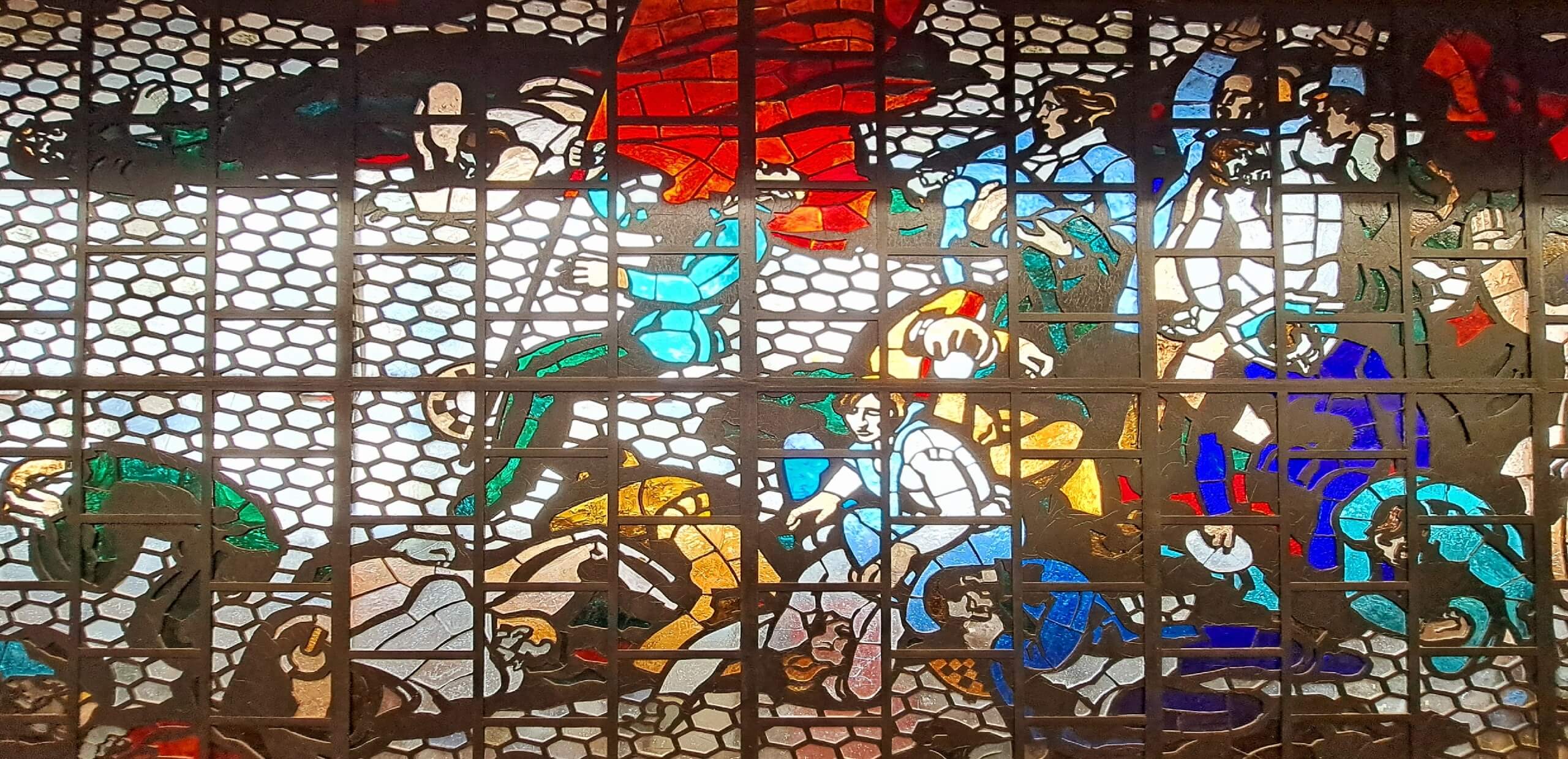 artklub pro metro vitrazh 4